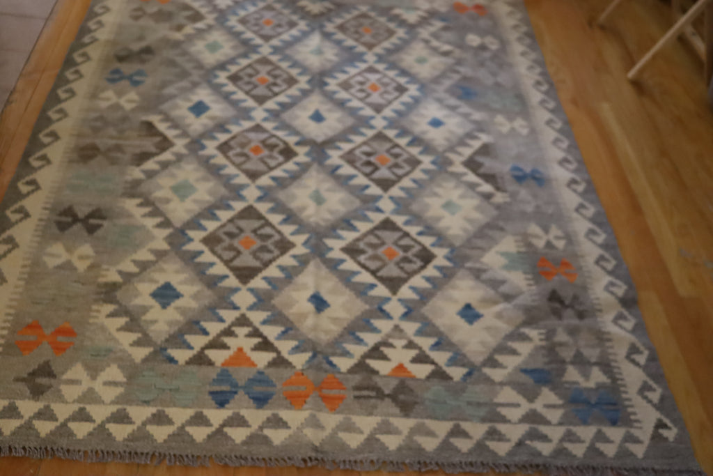 100% Hand Woven Reversible Kilim Rug